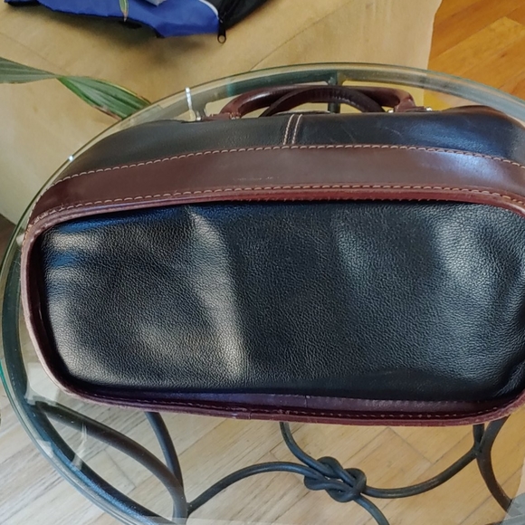 Argentinean leather Purse - Picture 2 of 14